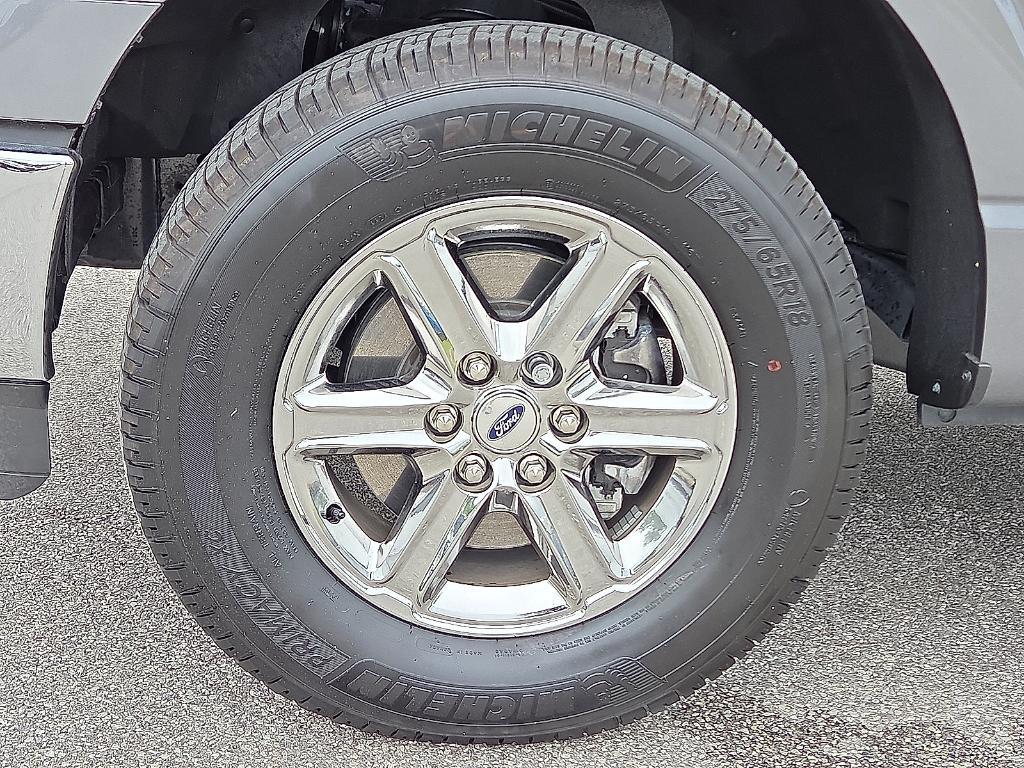 new 2025 Ford F-150 car, priced at $49,299