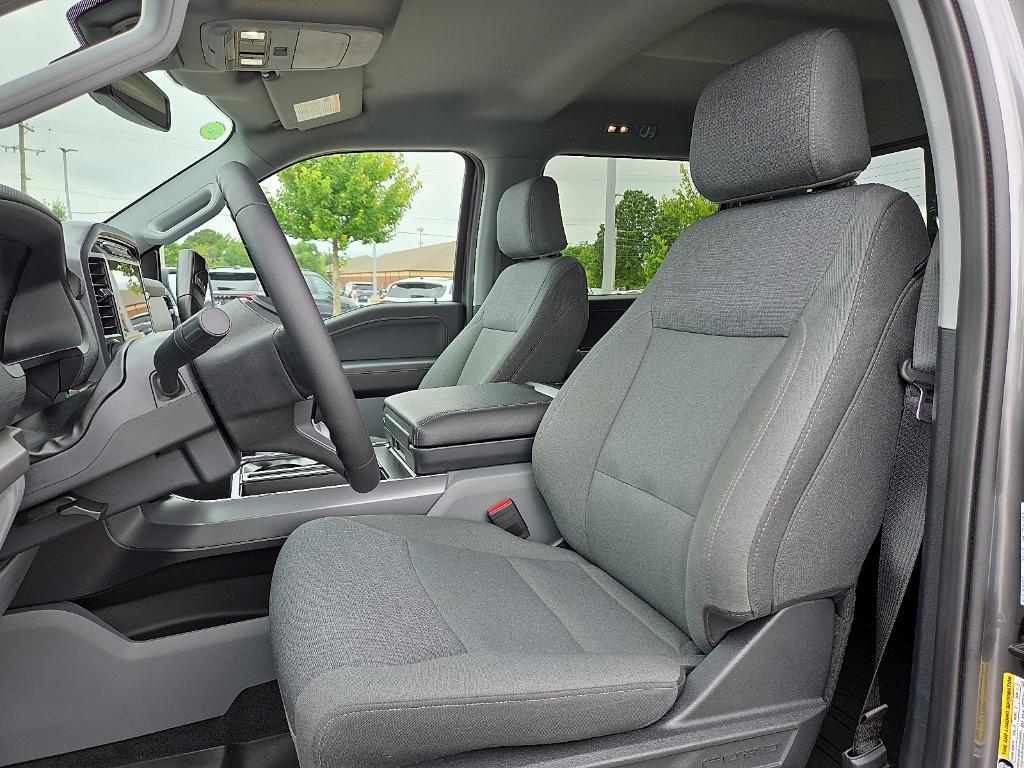 new 2025 Ford F-150 car, priced at $49,799