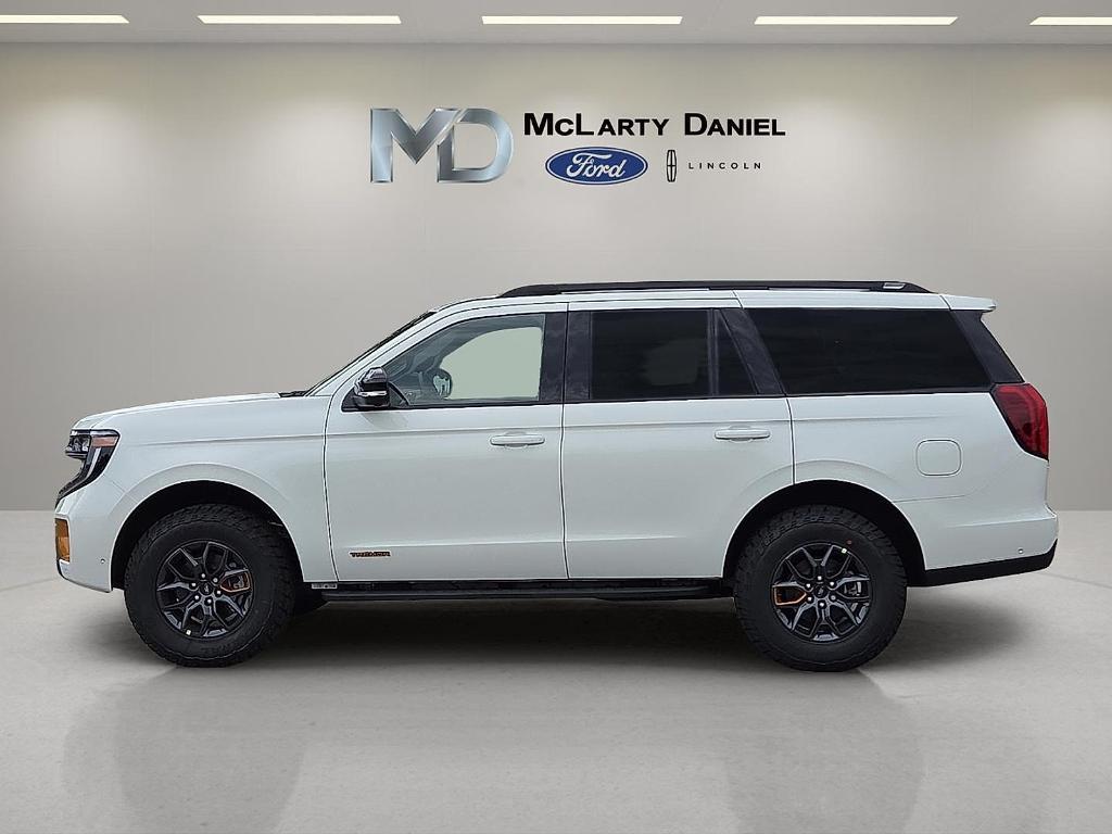 new 2025 Ford Expedition car, priced at $81,634