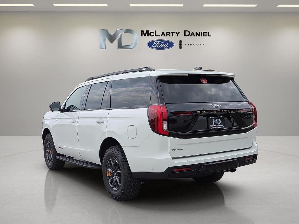 new 2025 Ford Expedition car, priced at $81,634