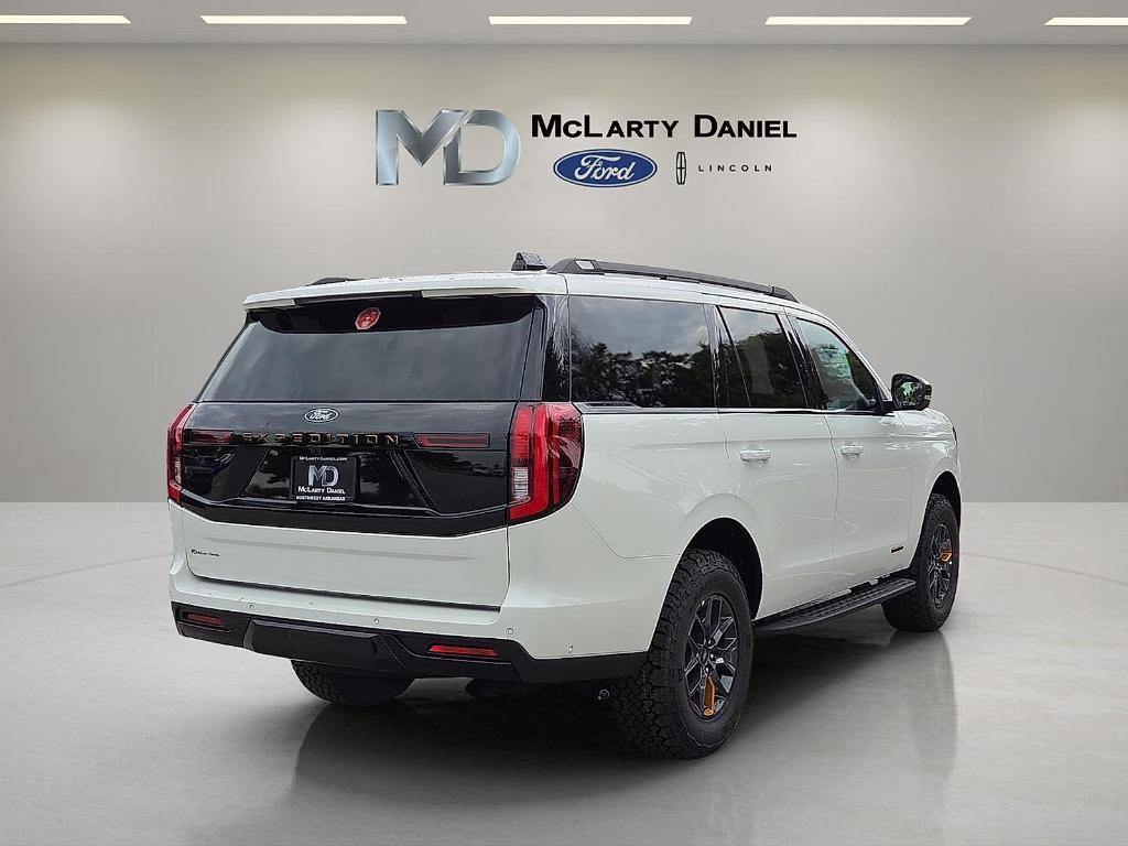 new 2025 Ford Expedition car, priced at $81,634