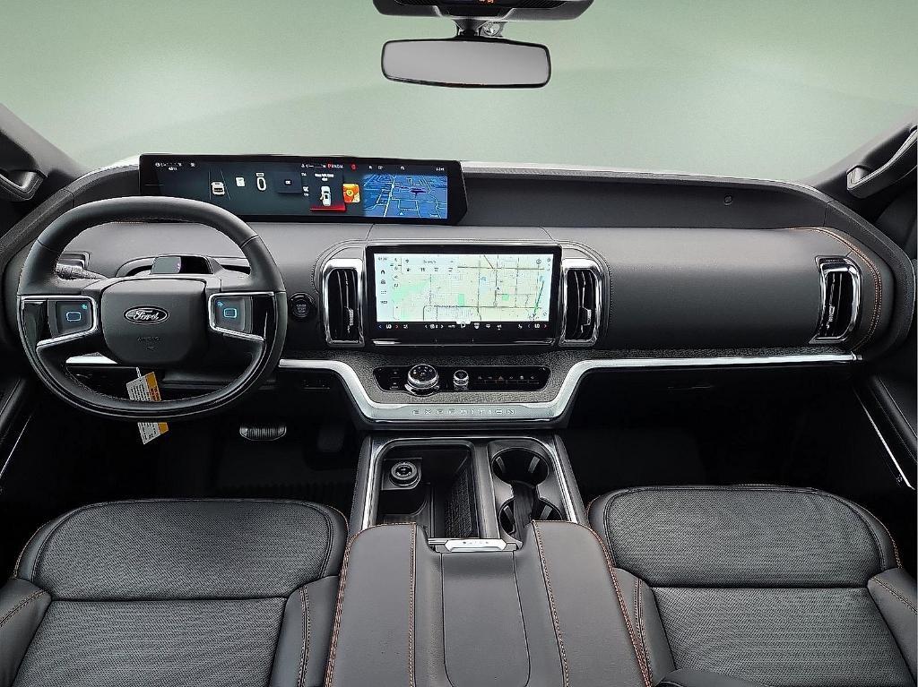 new 2025 Ford Expedition car, priced at $81,634