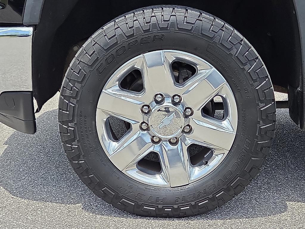 used 2020 Chevrolet Silverado 2500 car, priced at $41,738