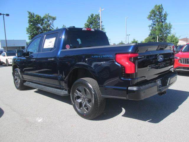 new 2024 Ford F-150 Lightning car, priced at $49,301