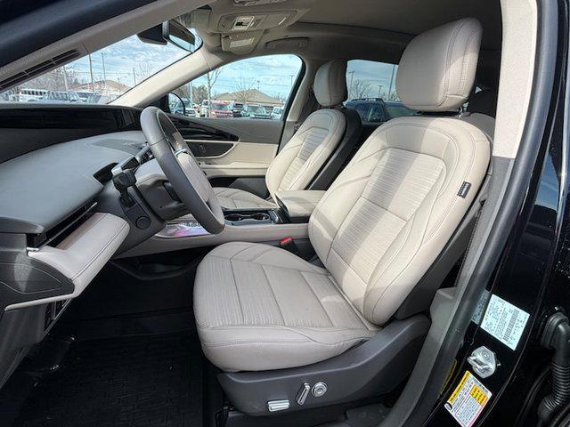 new 2025 Lincoln Nautilus car, priced at $64,100