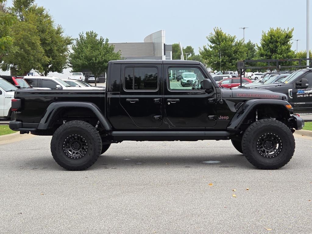 used 2022 Jeep Gladiator car, priced at $42,495