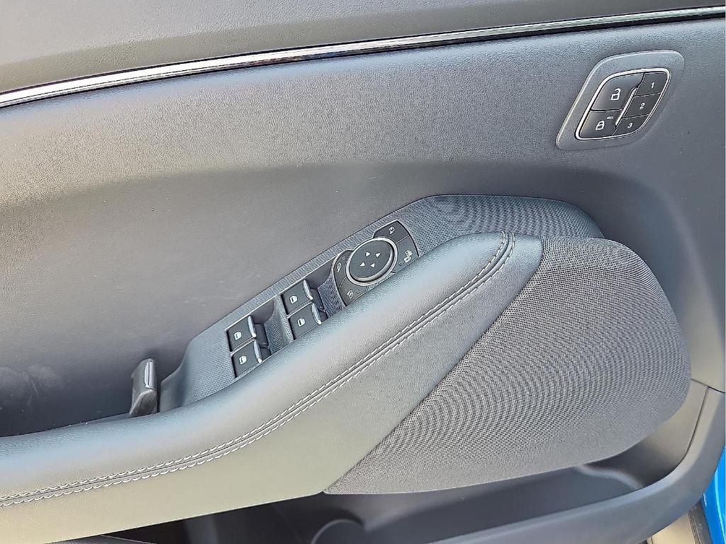 new 2025 Ford Mustang Mach-E car, priced at $41,027