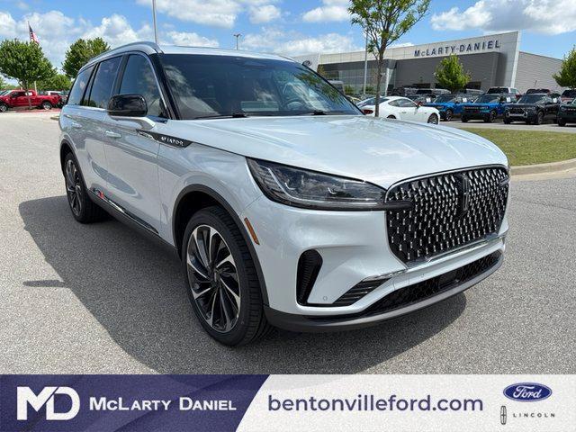 new 2025 Lincoln Aviator car, priced at $72,288