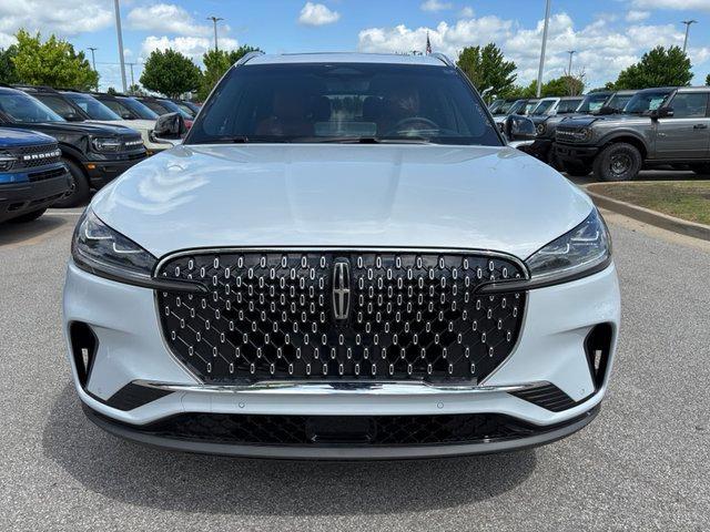 new 2025 Lincoln Aviator car, priced at $72,288