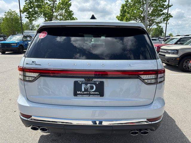 new 2025 Lincoln Aviator car, priced at $72,288