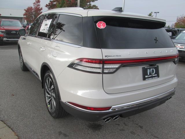 new 2025 Lincoln Aviator car, priced at $67,425