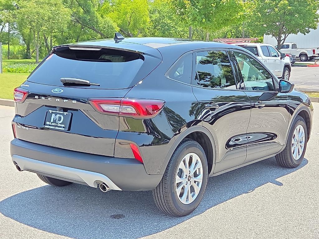 new 2025 Ford Escape car, priced at $23,844