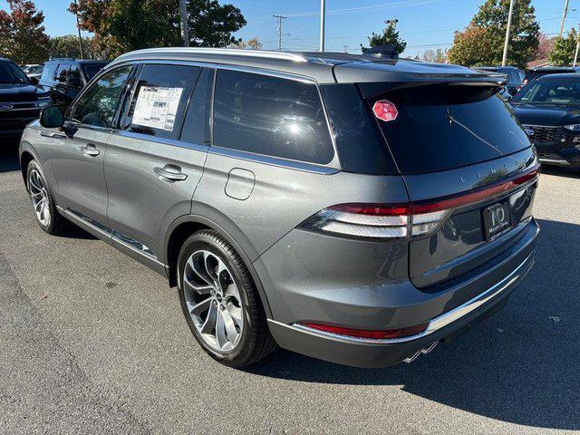 new 2025 Lincoln Aviator car, priced at $75,810