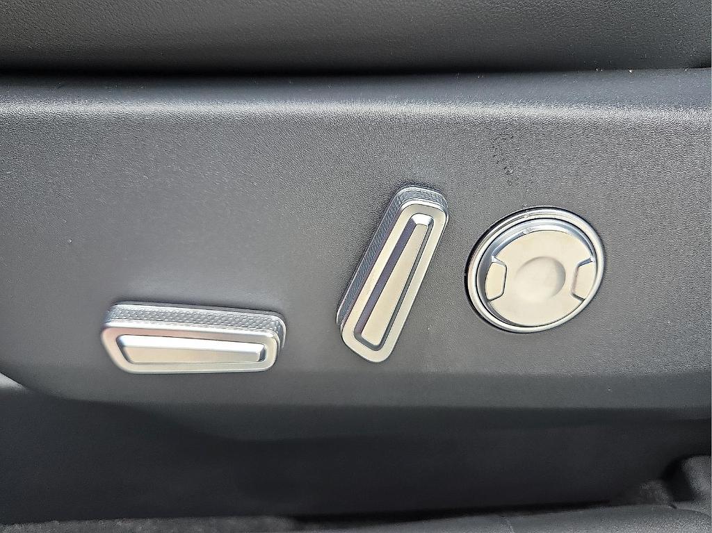 new 2026 Lincoln Nautilus car, priced at $62,722