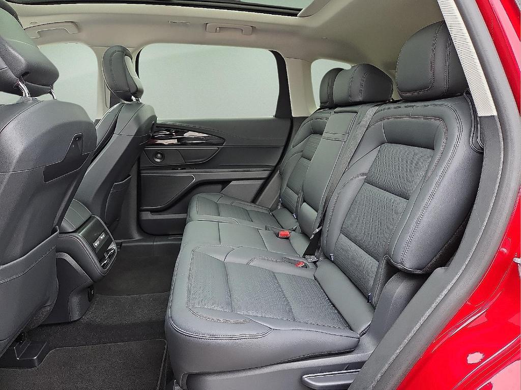 new 2026 Lincoln Nautilus car, priced at $62,722