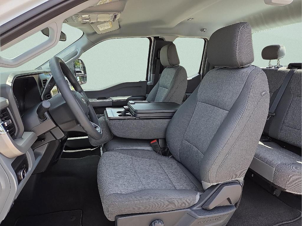 new 2025 Ford F-250 car, priced at $56,384