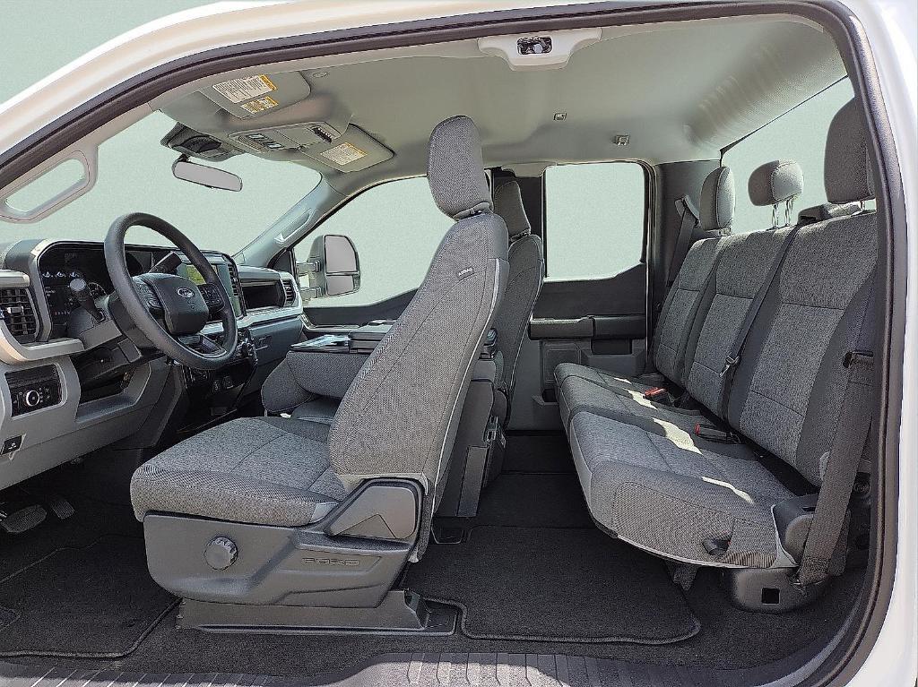 new 2025 Ford F-250 car, priced at $56,384