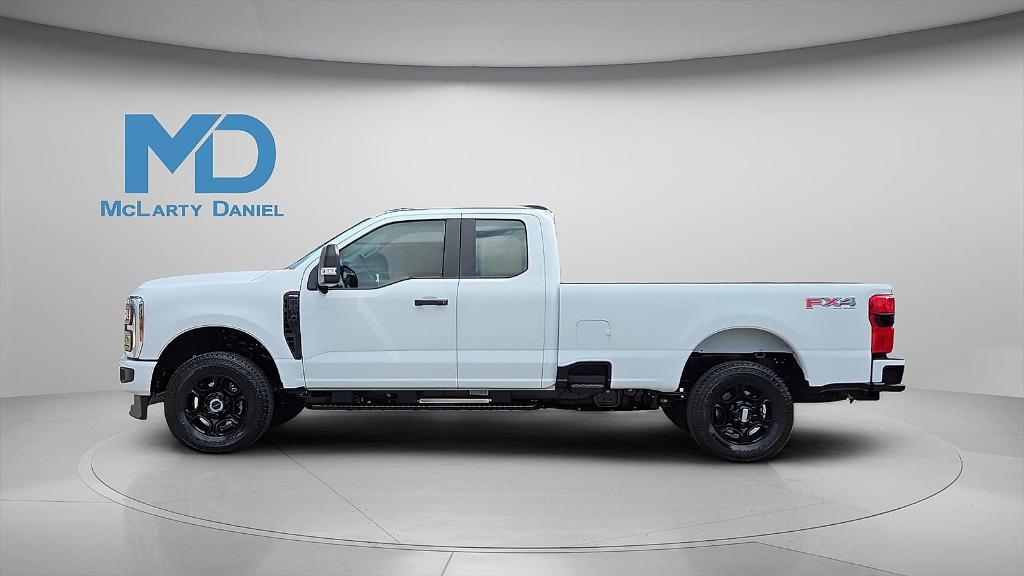 new 2025 Ford F-250 car, priced at $56,384