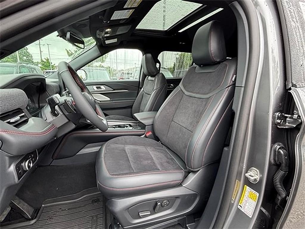 new 2025 Ford Explorer car, priced at $53,840