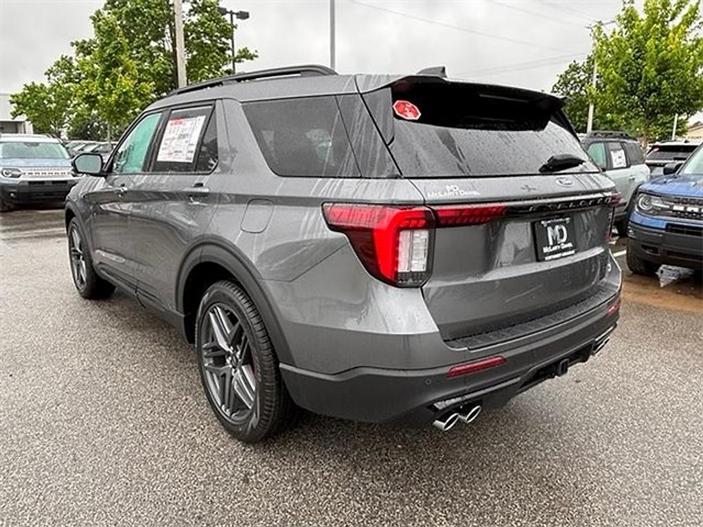 new 2025 Ford Explorer car, priced at $53,840