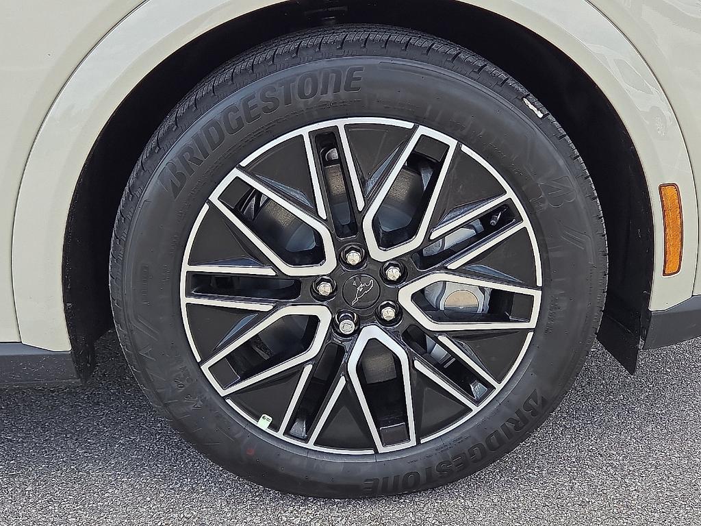 new 2025 Ford Mustang Mach-E car, priced at $45,566