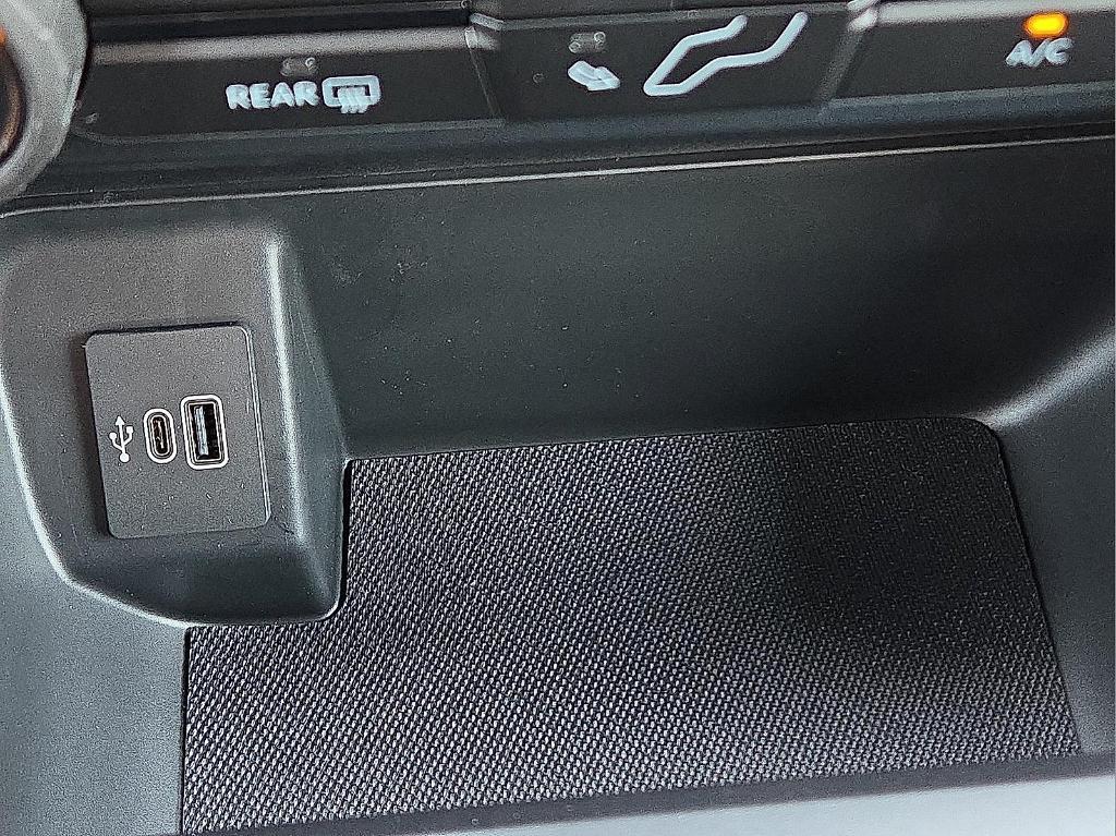 new 2025 Ford F-150 car, priced at $45,500