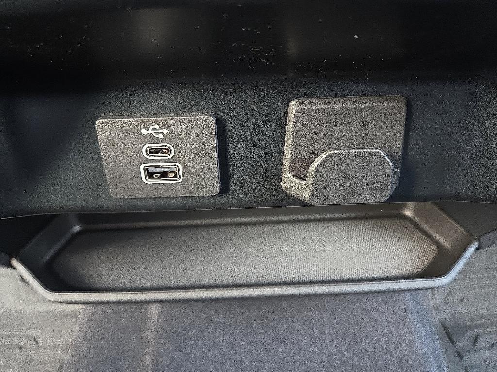 new 2025 Ford F-150 car, priced at $47,064