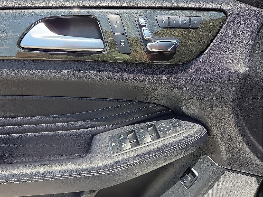 used 2019 Mercedes-Benz AMG GLE 43 car, priced at $38,393