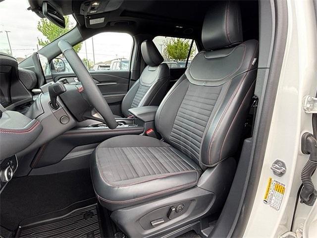 new 2025 Ford Explorer car, priced at $46,900