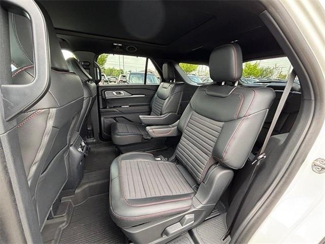 new 2025 Ford Explorer car, priced at $46,900