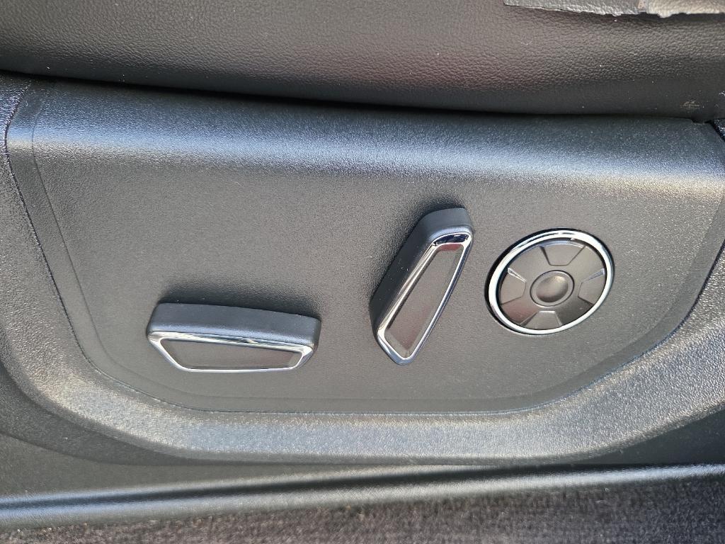 used 2020 Ford F-150 car, priced at $33,495