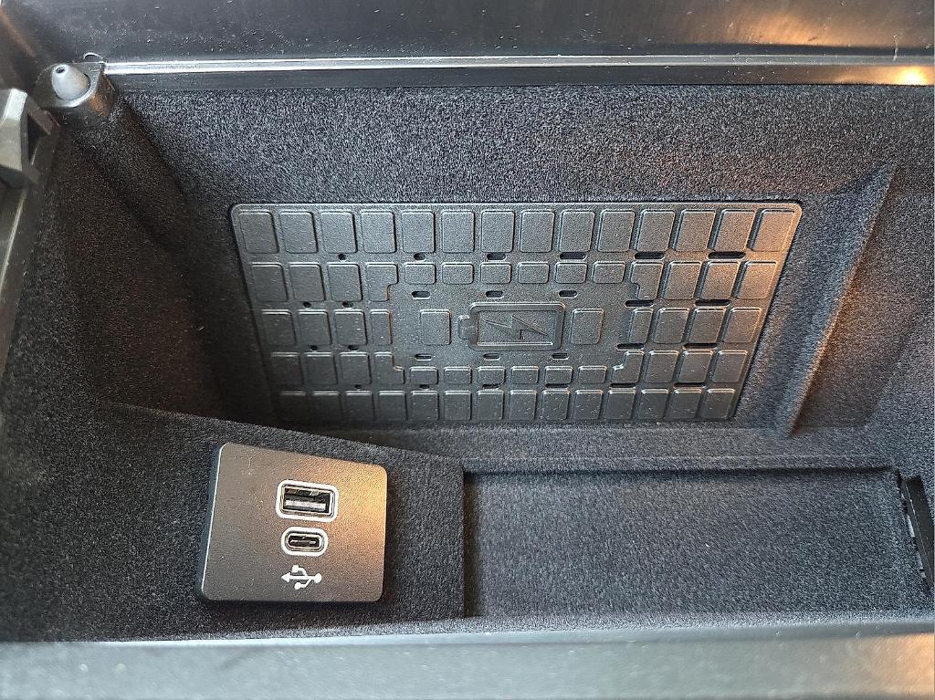 new 2025 Lincoln Navigator car, priced at $96,969