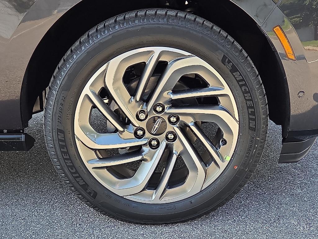 new 2025 Lincoln Navigator car, priced at $96,969