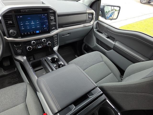new 2025 Ford F-150 car, priced at $49,799