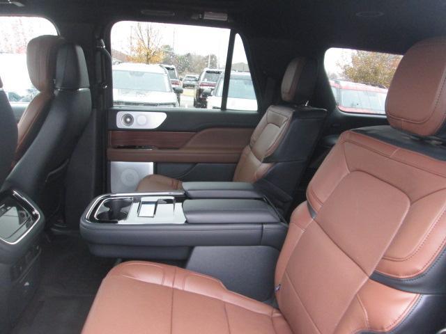 new 2024 Lincoln Navigator L car, priced at $100,535