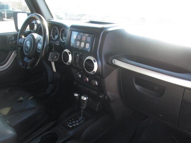 used 2015 Jeep Wrangler Unlimited car, priced at $15,995