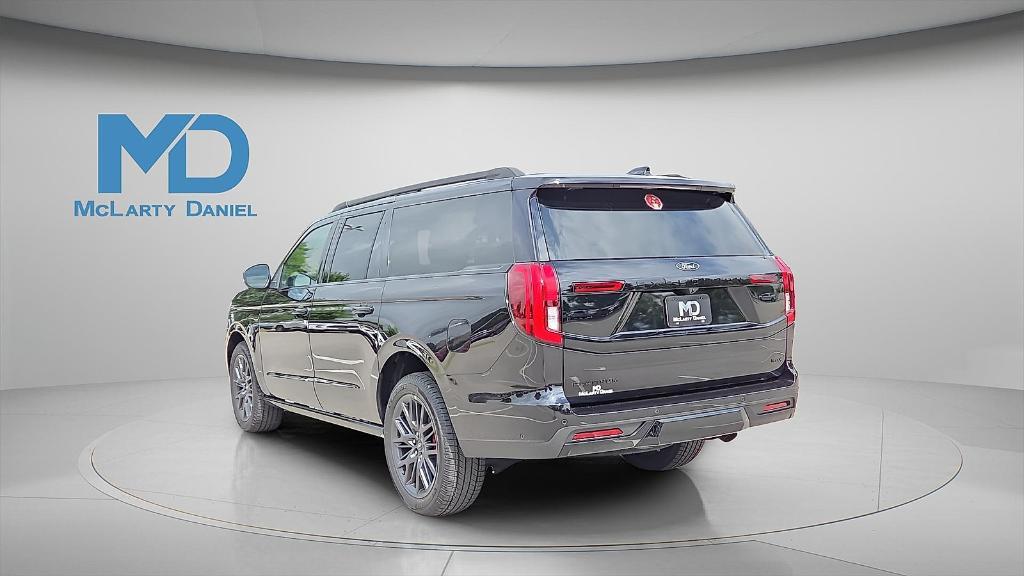 new 2025 Ford Expedition Max car, priced at $87,145