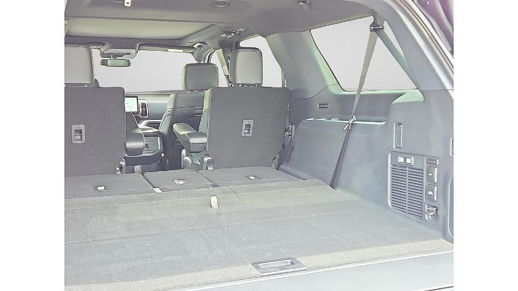 new 2025 Ford Expedition Max car, priced at $87,145