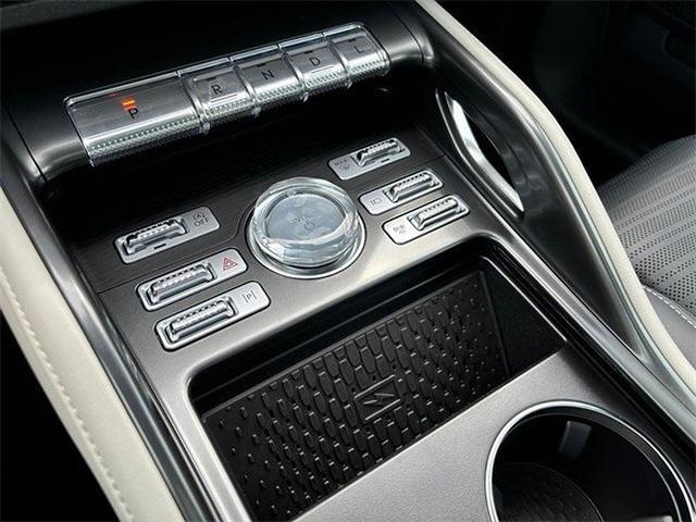 new 2024 Lincoln Nautilus car, priced at $58,180