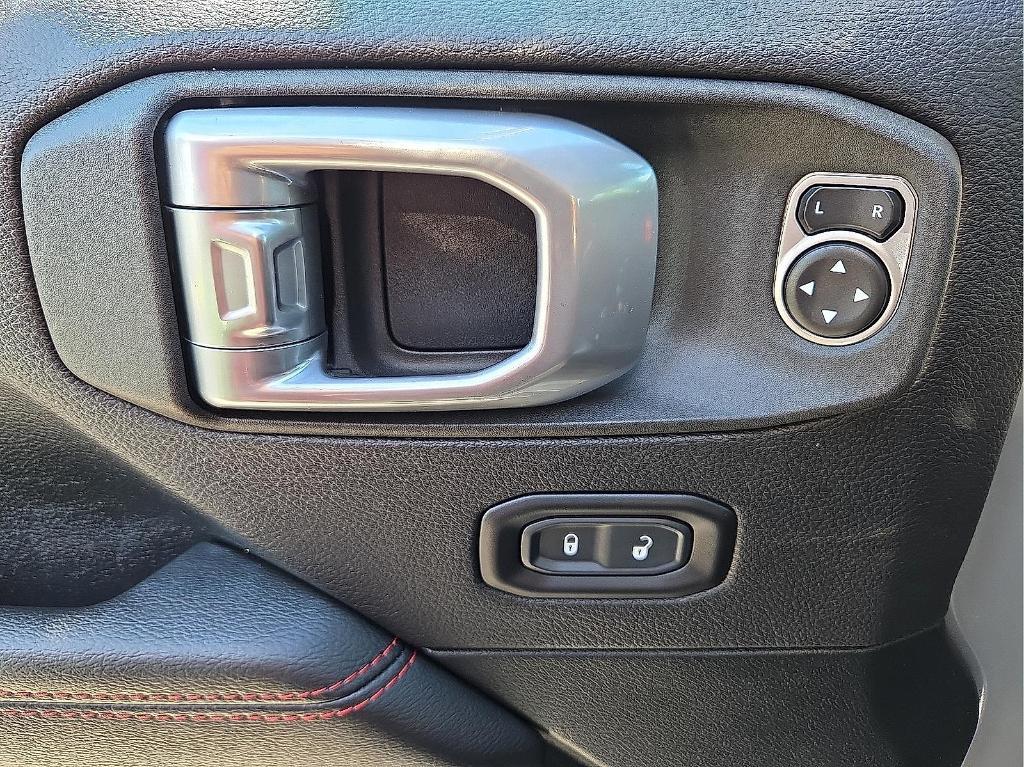 used 2020 Jeep Wrangler Unlimited car, priced at $36,111