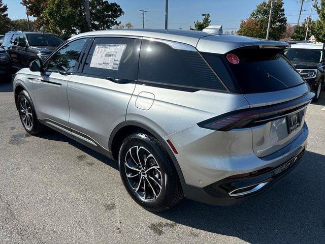 new 2024 Lincoln Nautilus car, priced at $53,471