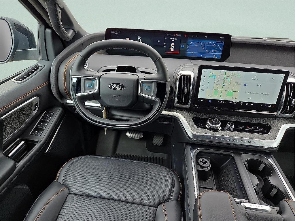 new 2025 Ford Expedition car, priced at $84,635