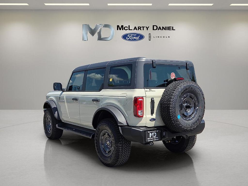 new 2025 Ford Bronco car, priced at $46,857