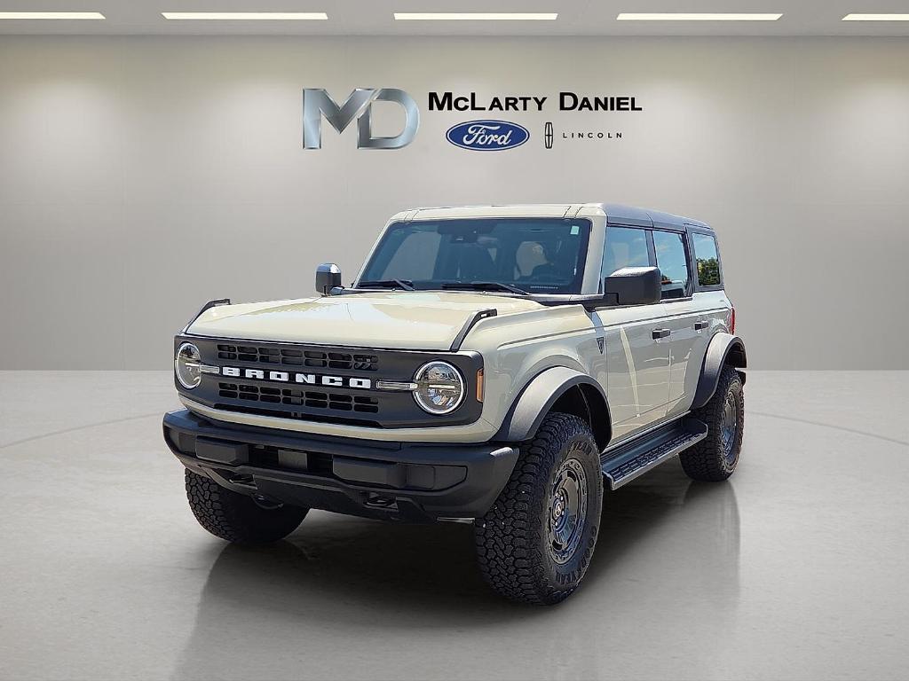new 2025 Ford Bronco car, priced at $46,857