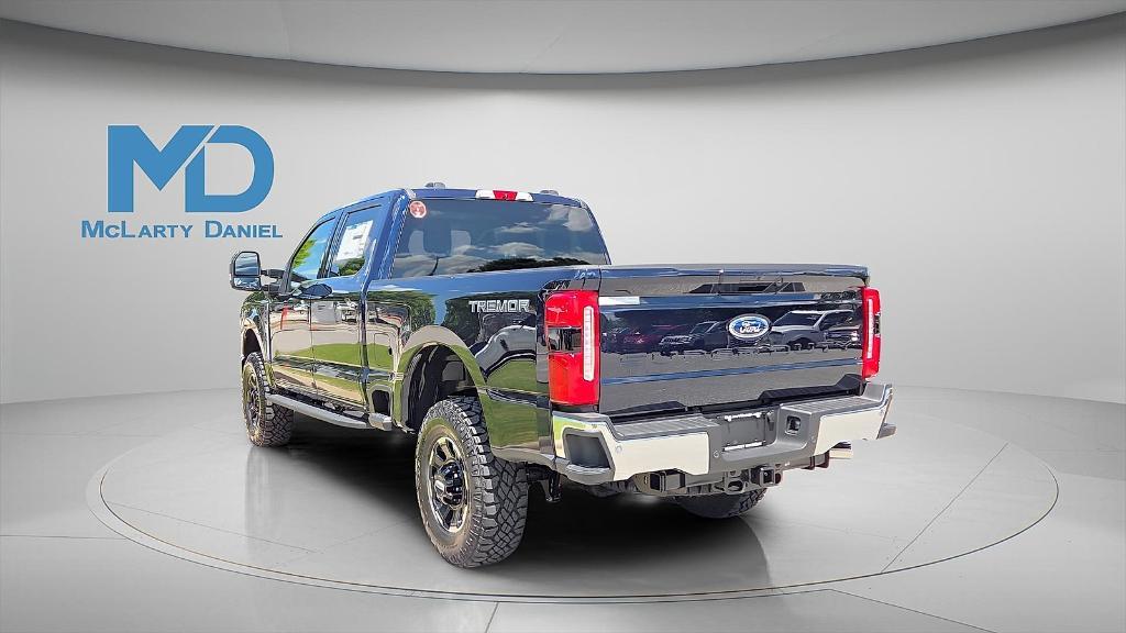 new 2025 Ford F-250 car, priced at $65,784