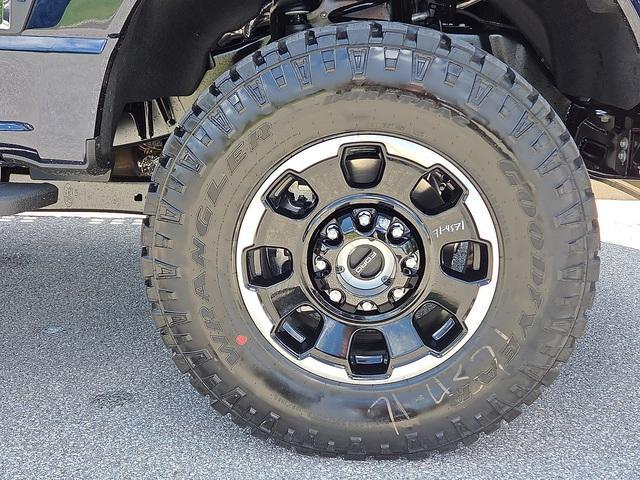 new 2025 Ford F-250 car, priced at $70,219