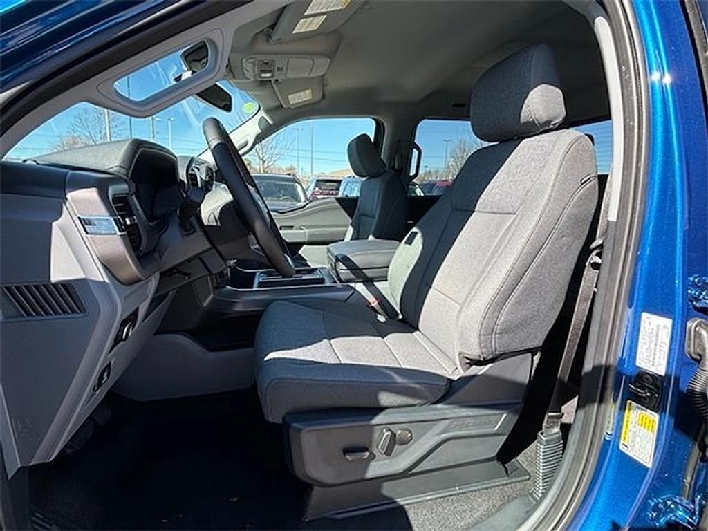 new 2025 Ford F-150 car, priced at $49,598