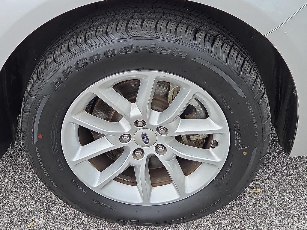 used 2013 Ford Flex car, priced at $12,495