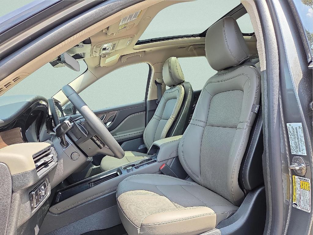 new 2025 Lincoln Corsair car, priced at $61,316