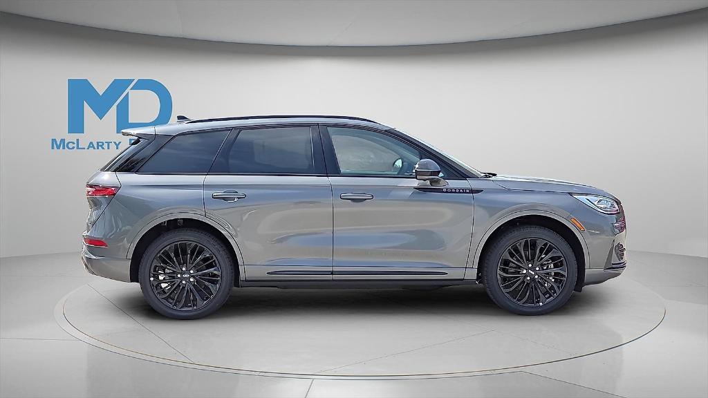 new 2025 Lincoln Corsair car, priced at $61,316